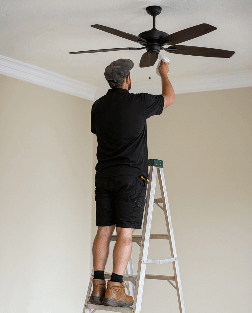 tamworth electrician cleaning ceiling fan